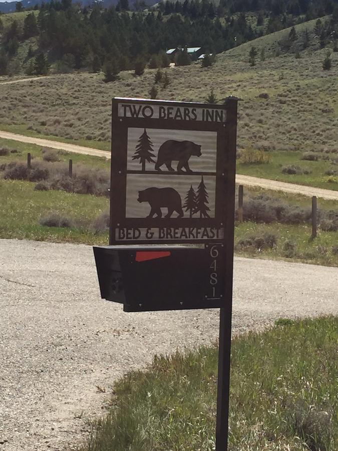 Two Bears Inn Bed & Breakfast Red Lodge Exterior photo